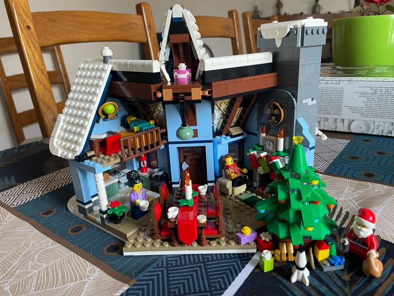 LEGO La visite du père Noël 10293 Ensemble de construction (1 445 pièces) 