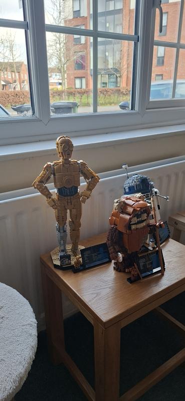 Customer carousel item 2.