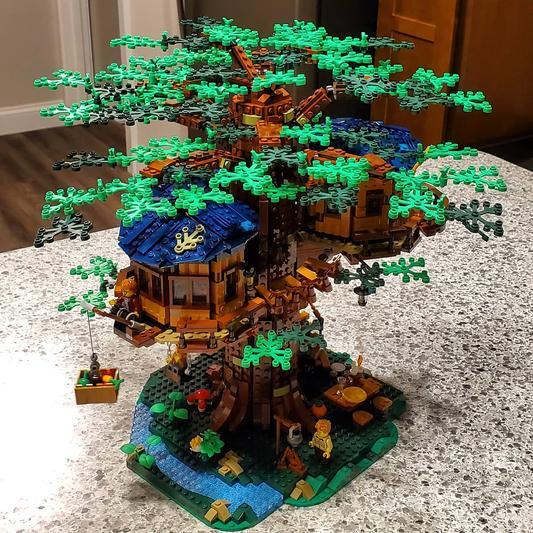 Lego 21318 weight hotsell
