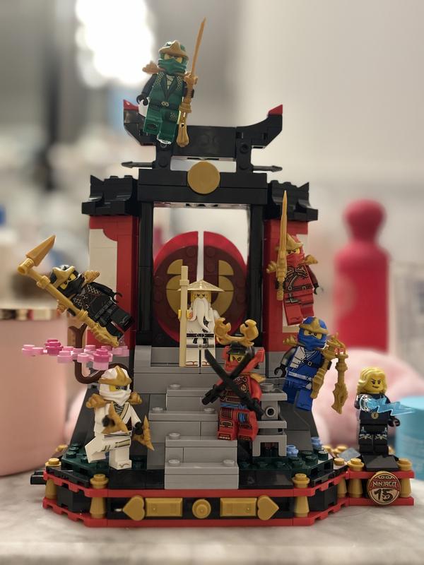 Customer carousel item 5.