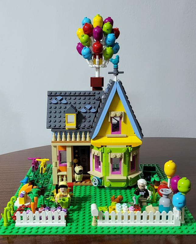 LEGO Disney Disney and Pixar 'Up' House Building Toy 43217