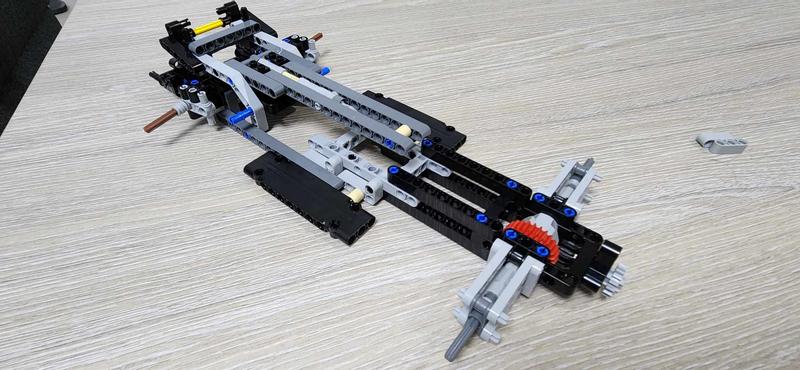 LEGO Technic THE BATMAN – BATMOBILE 42127 Model Car Building Toy ( New)  673419339346
