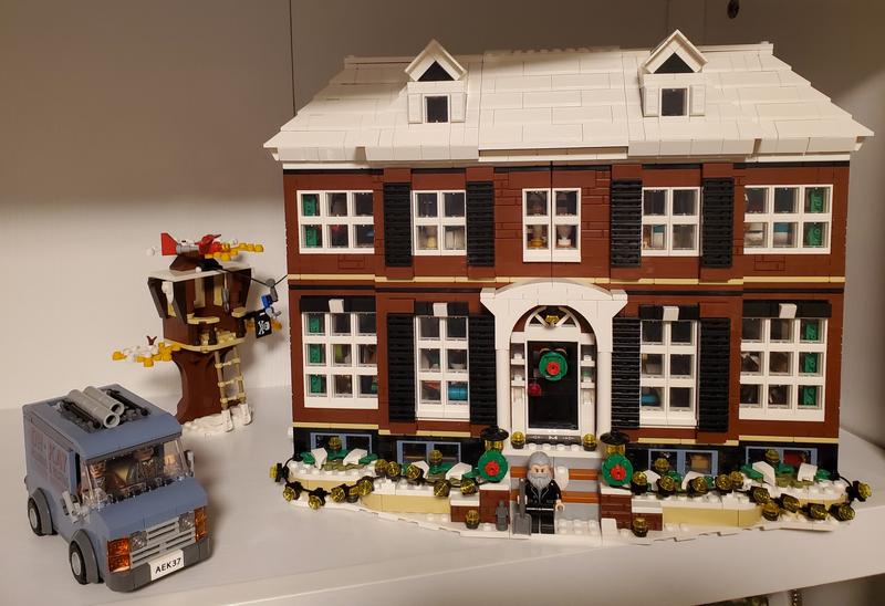 Your LEGO creation could be displayed at the Grand Rapids Art Museum 