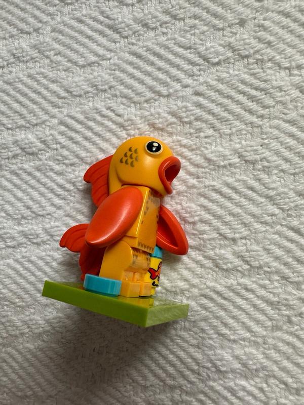 Customer carousel item 10.