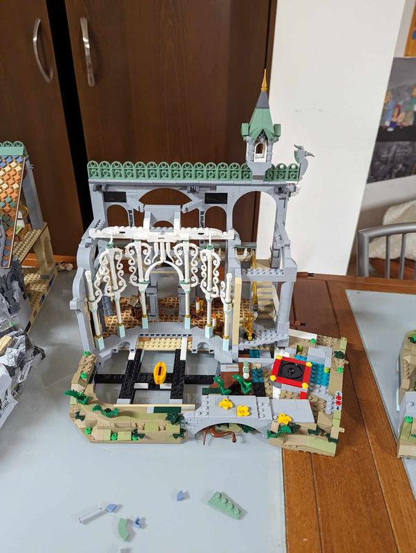 LEGO sort un kit collector de Fondcombe pour les fans du Seigneur des  Anneaux