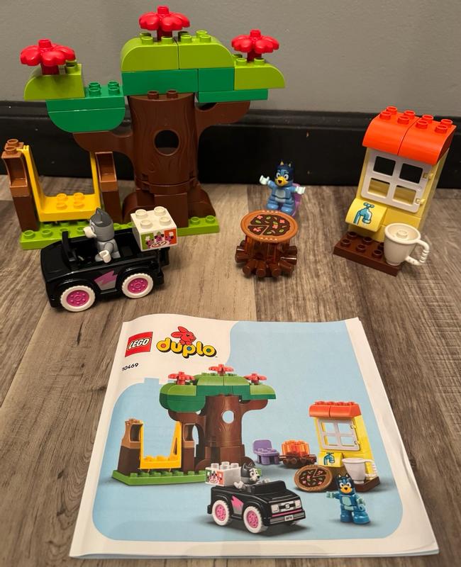 Customer photo for "Love Bluey Lego Set!"