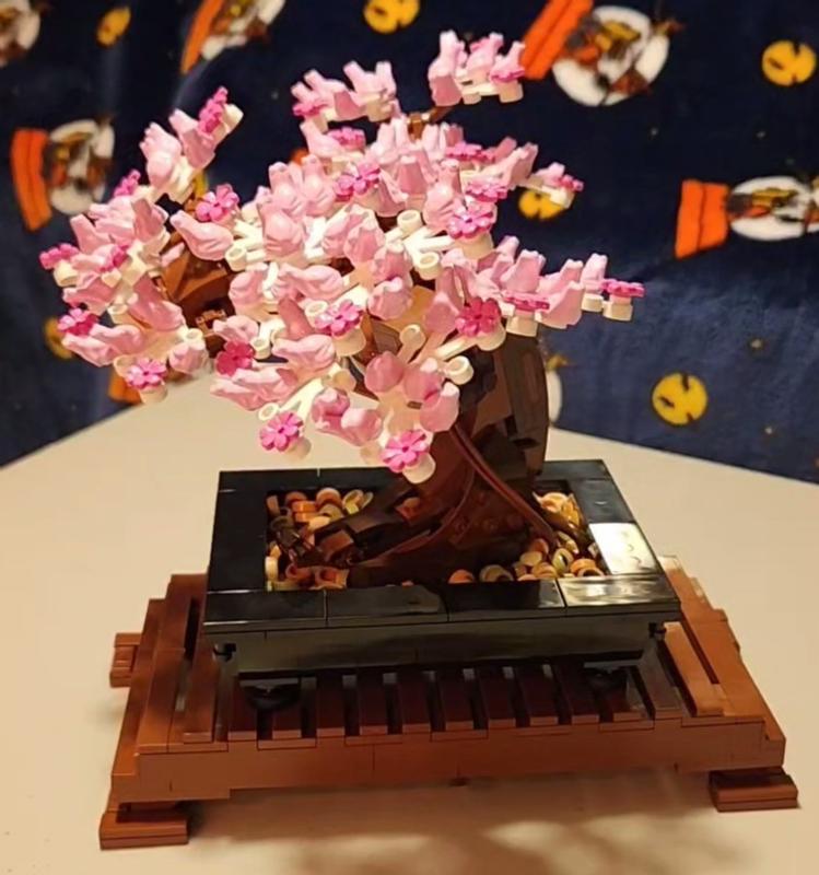 Has anybody ever actually built these variants of the 10281 Bonsai? I'd  love to see some pictures! : r/lego