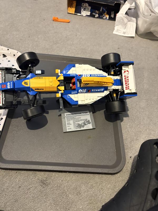 Customer carousel item 8.