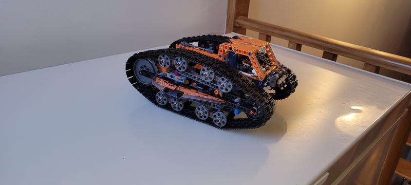 LEGO Technic 42140 Le véhicule transformable télécommandé, Commandez  facilement en ligne