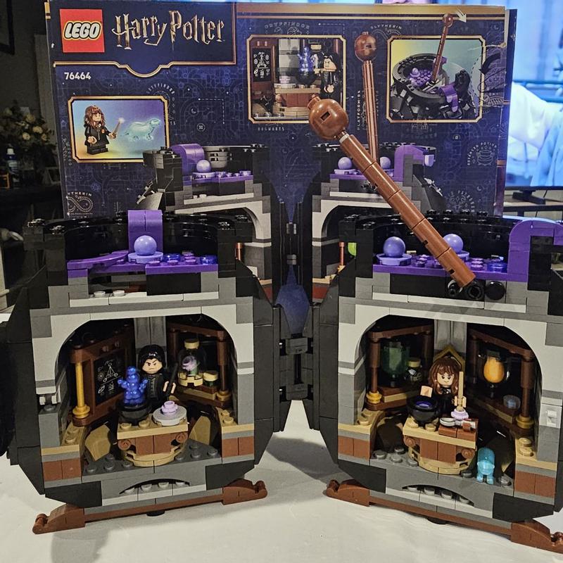 Customer carousel item 11.