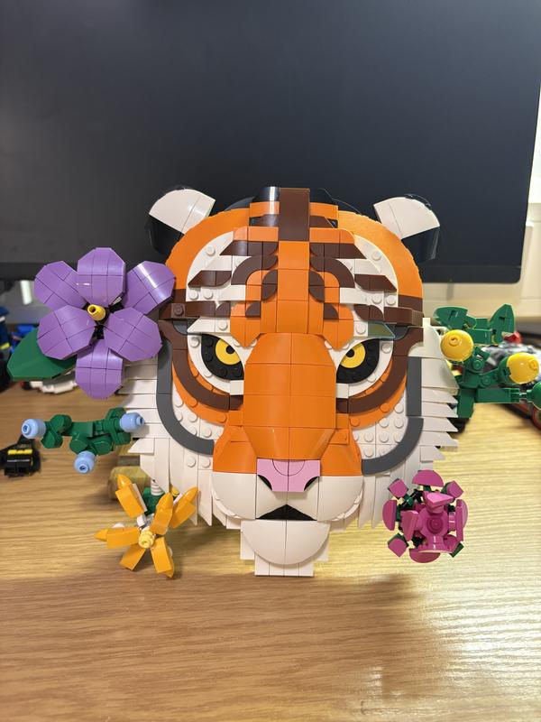 Customer carousel item 1.