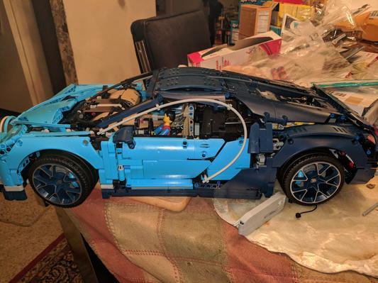 Bugatti Chiron, l'incroyable version LEGO de 3599 pièces