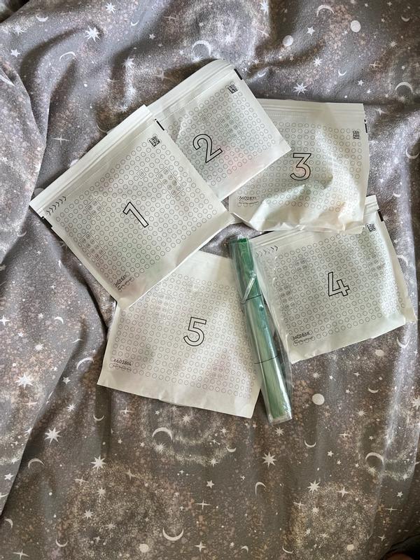 Customer carousel item 3.