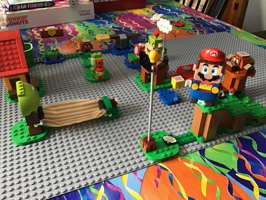 LEGO Super Mario Adventures with Mario Starter Course Set, Buildable Toy  Game, Birthday Gift for Super Mario Bros. Fans and Kids Ages 6 and Up with