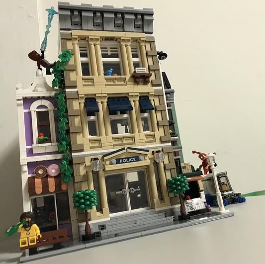 great minihero in action