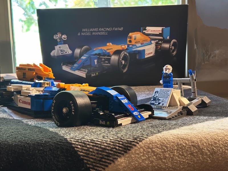 LEGO® Icons Williams Racing FW14B & Nigel Mansell Home Office Desk