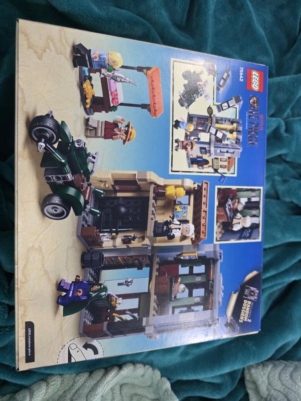 LEGO One Piece Showdown with Captain Smoker Building Set (75642