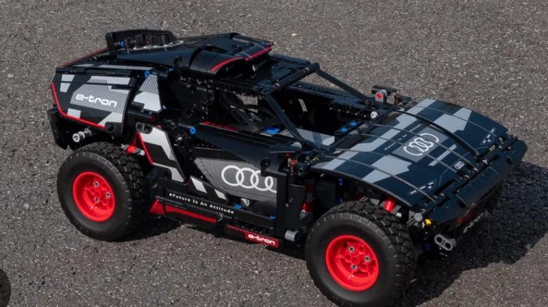 Lego 42160 Technic, La voiture télécommandée Audi RS Q E-Tron, 10 ans et  plus