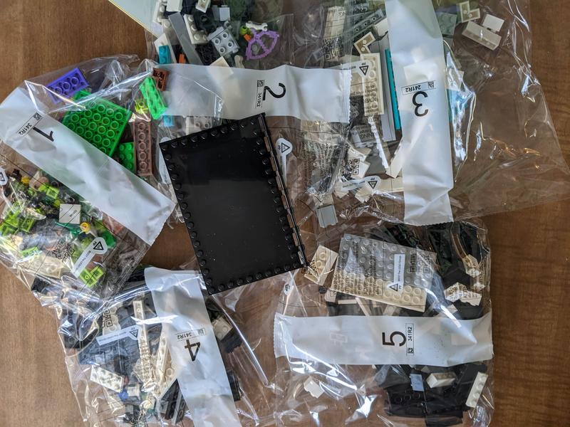 5 large bags to build in stages