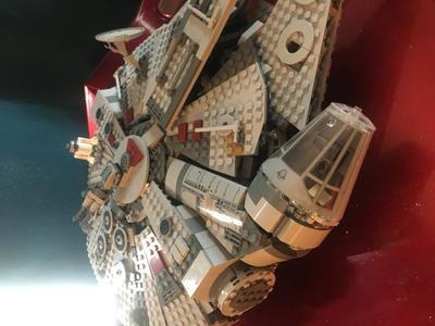 LEGO Star Wars™ Millennium Falcon™ 75257 – LEGOLAND New York Resort