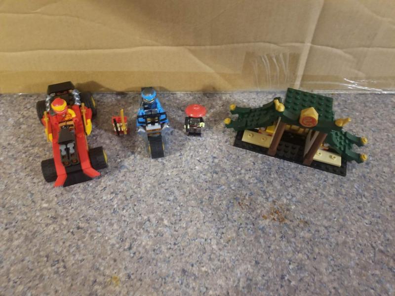 Some of the things we made with the Legos