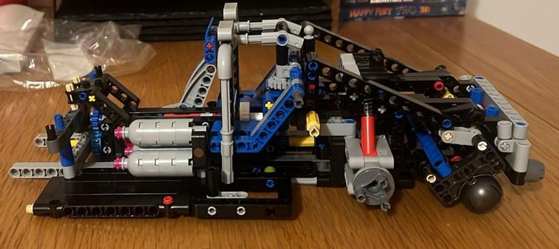 Customer carousel item 6.