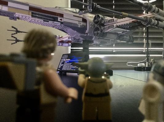 Yoda teaching Luke that size doesn’t matter...