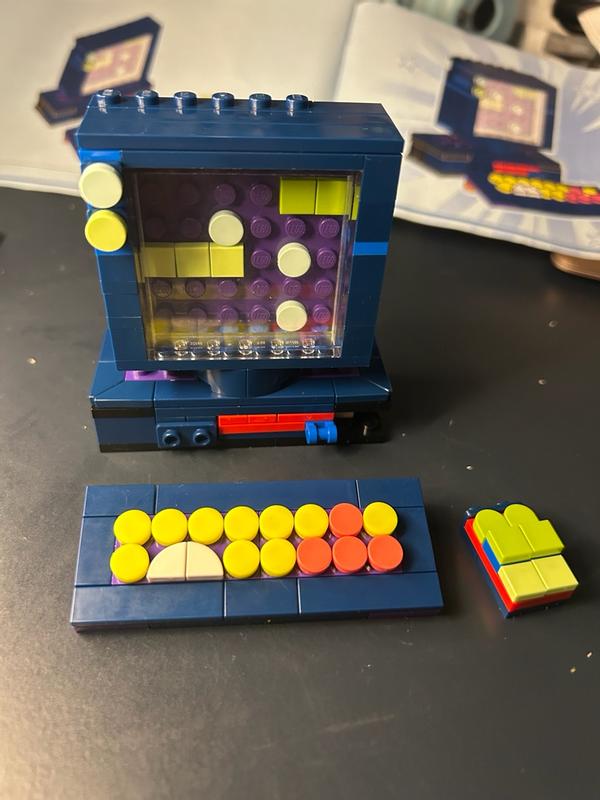 Customer carousel item 12.