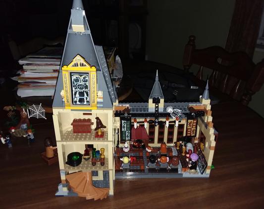 Lego best sale 75954 toysrus