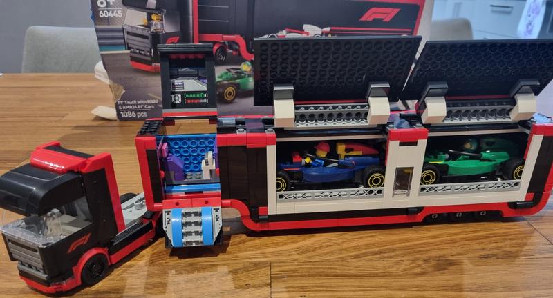 Lego City F1 Truck