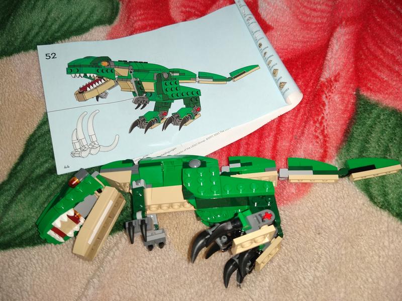 LEGO Creator Le dinosaure féroce 31058 (174 pièces)