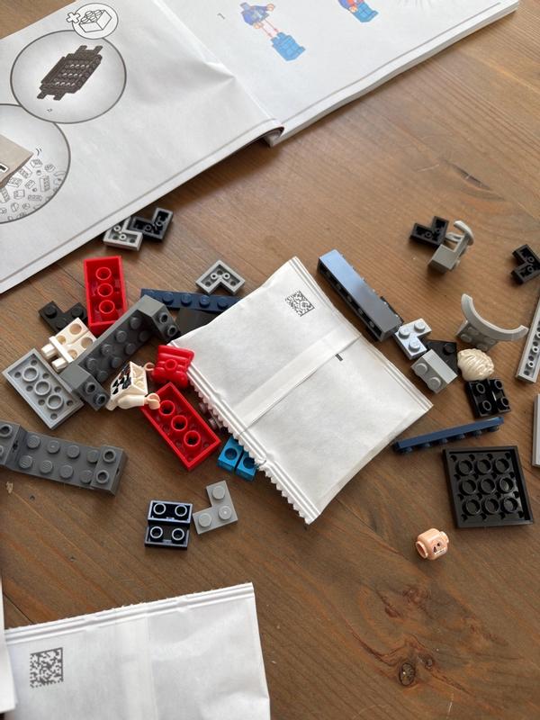 Customer carousel item 15.