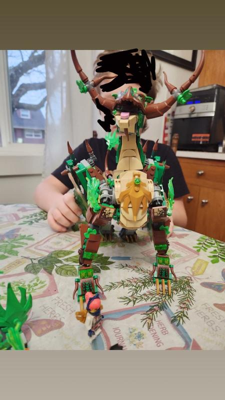 Customer carousel item 9.