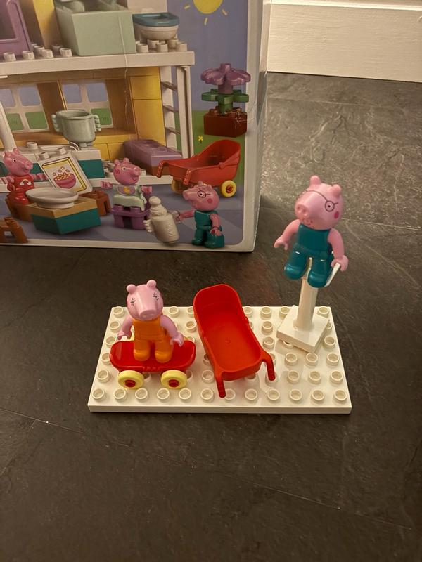 Customer carousel item 6.