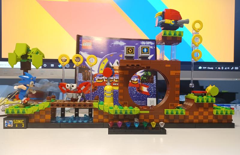 LEGO Ideas Sonic the Hedgehog – Green Hill Zone 21331 Collectible Set,  Nostalgic 90's Gift Idea for Adults with Dr. Eggman Figure and Eggmobile