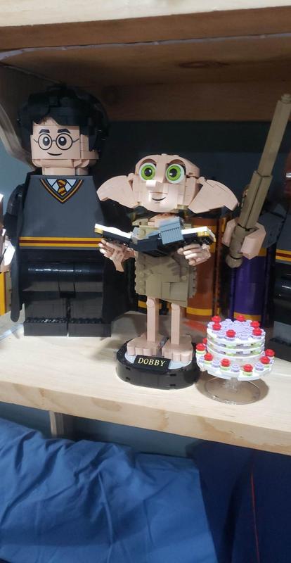 LEGO Harry Potter Dobby the House-Elf Build and Display Set 76421