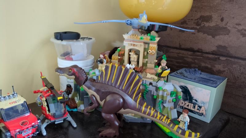 LEGO Jurassic World Spinosaurus & Quetzalcoatlus Air Mission