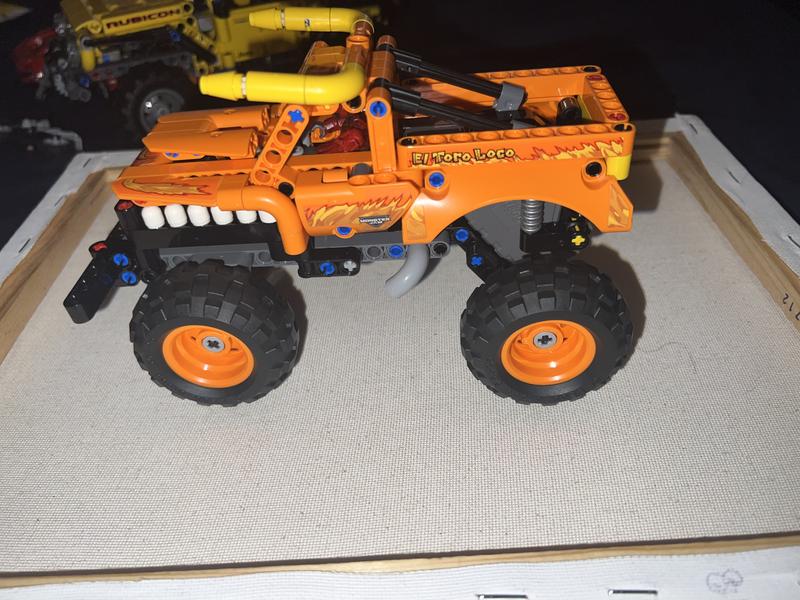 LEGO® Technic™ Monster Jam El Toro Loco - 42135 LEGO® Technic™ Monster Jam El Toro Loco - 42135