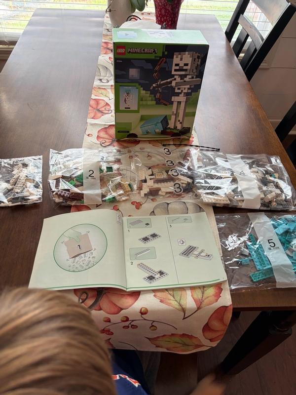 Customer photo for "Easy and fun to assemble"