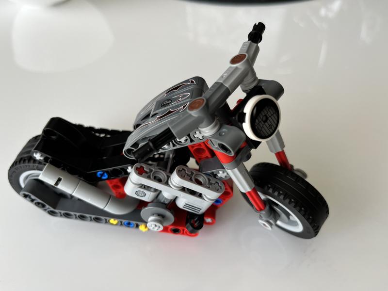 LEGO Technic La moto 42132 Ensemble de construction de modèle (160