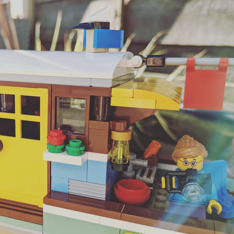 Lego creator riverside houseboat hot sale