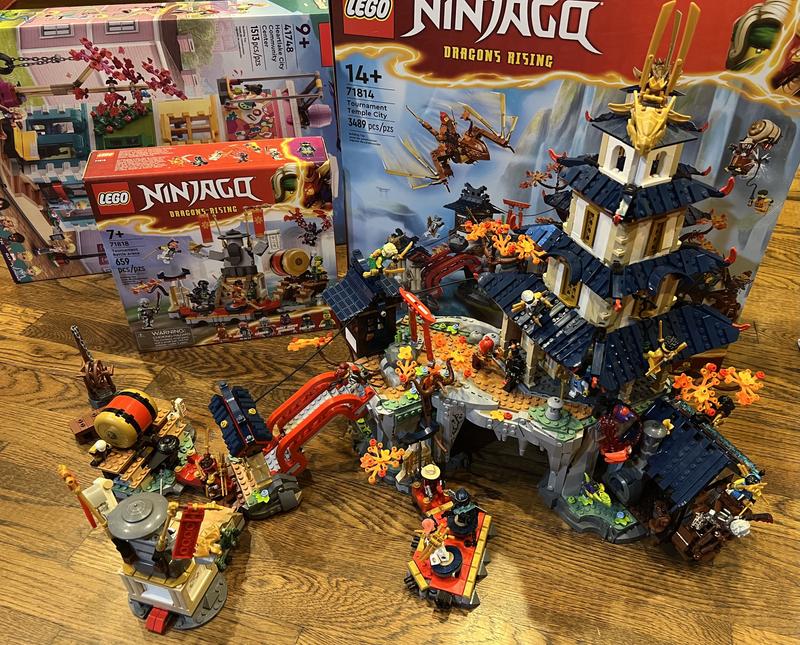 LEGO Ninjago Tournament Temple City 71814 by LEGO Systems Inc