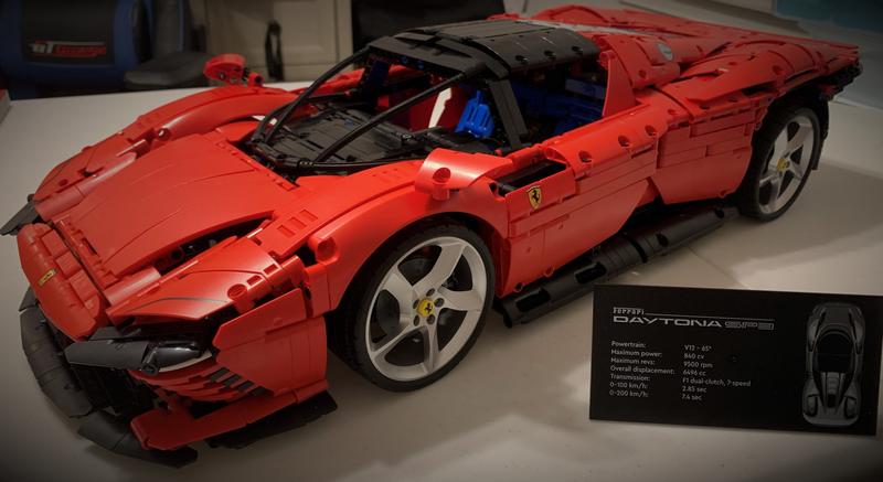Puzzle 3d Ferrari F12 – Pièces d'Exceptions