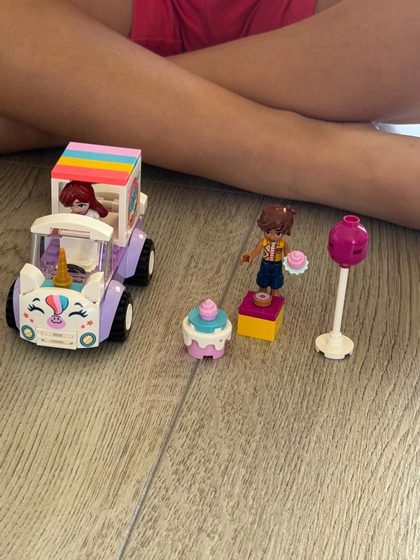 Customer photo for "LEGO UNICORN CAKE DELIVERY CAR"