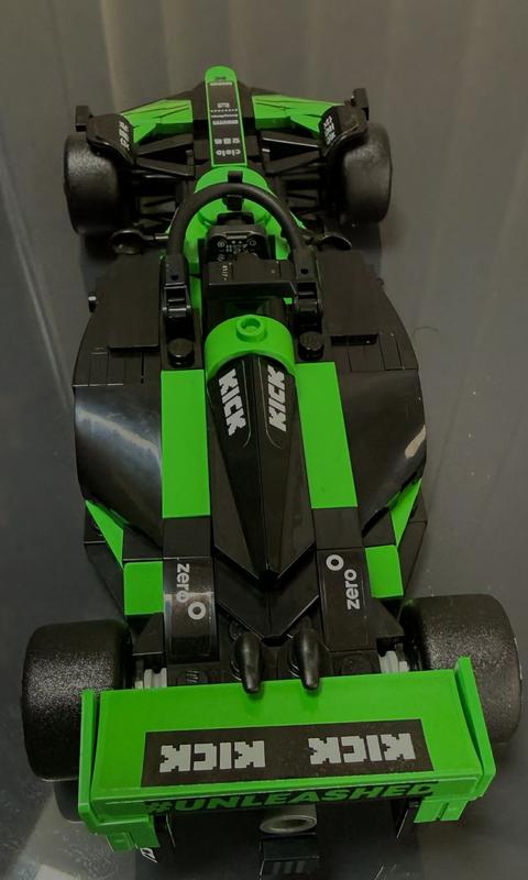 Customer carousel item 5.