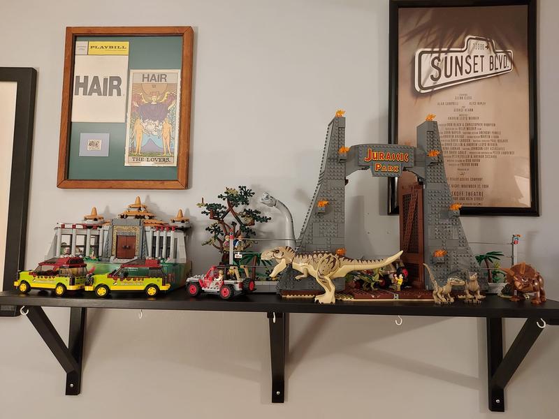 My new Lego Jurassic Park display : r/JurassicPark