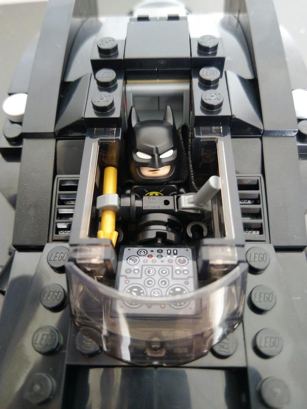 LEGO Superheroes 76224 Batmobile Batman vs. The Joker Chase - TBB