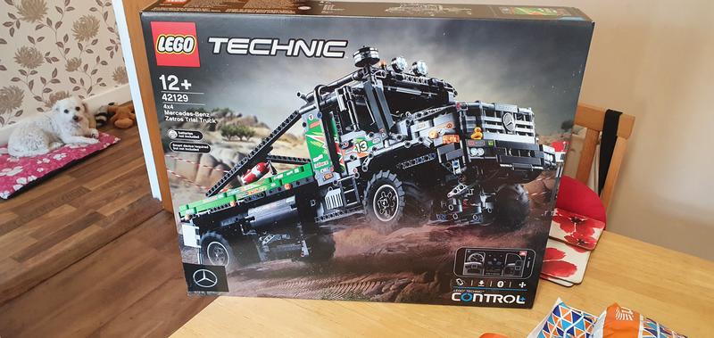 LEGO Technic App-Controlled 4x4 Mercedes-Benz Zetros Trial Truck