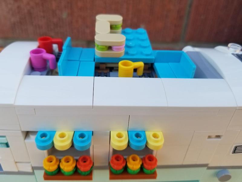 Review Thumbnail Image 0 1182983506