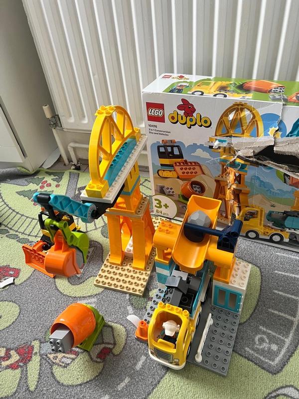 Customer carousel item 4.